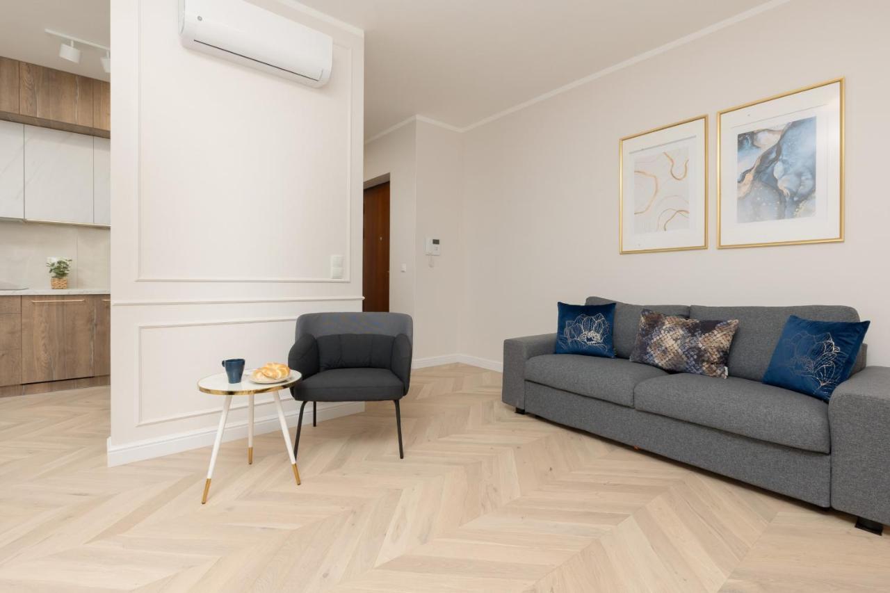 Lux Apartment Niemcewicza With Ac & Balcony Warsaw Ochota By Noclegi Renters Eksteriør bilde