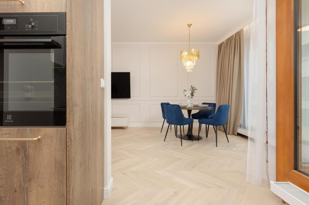 Lux Apartment Niemcewicza With Ac & Balcony Warsaw Ochota By Noclegi Renters Eksteriør bilde